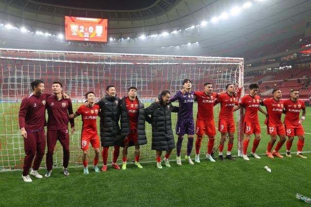 拒絕外戰(zhàn)外行！海港再會橫濱：拿出踢中超的自信！