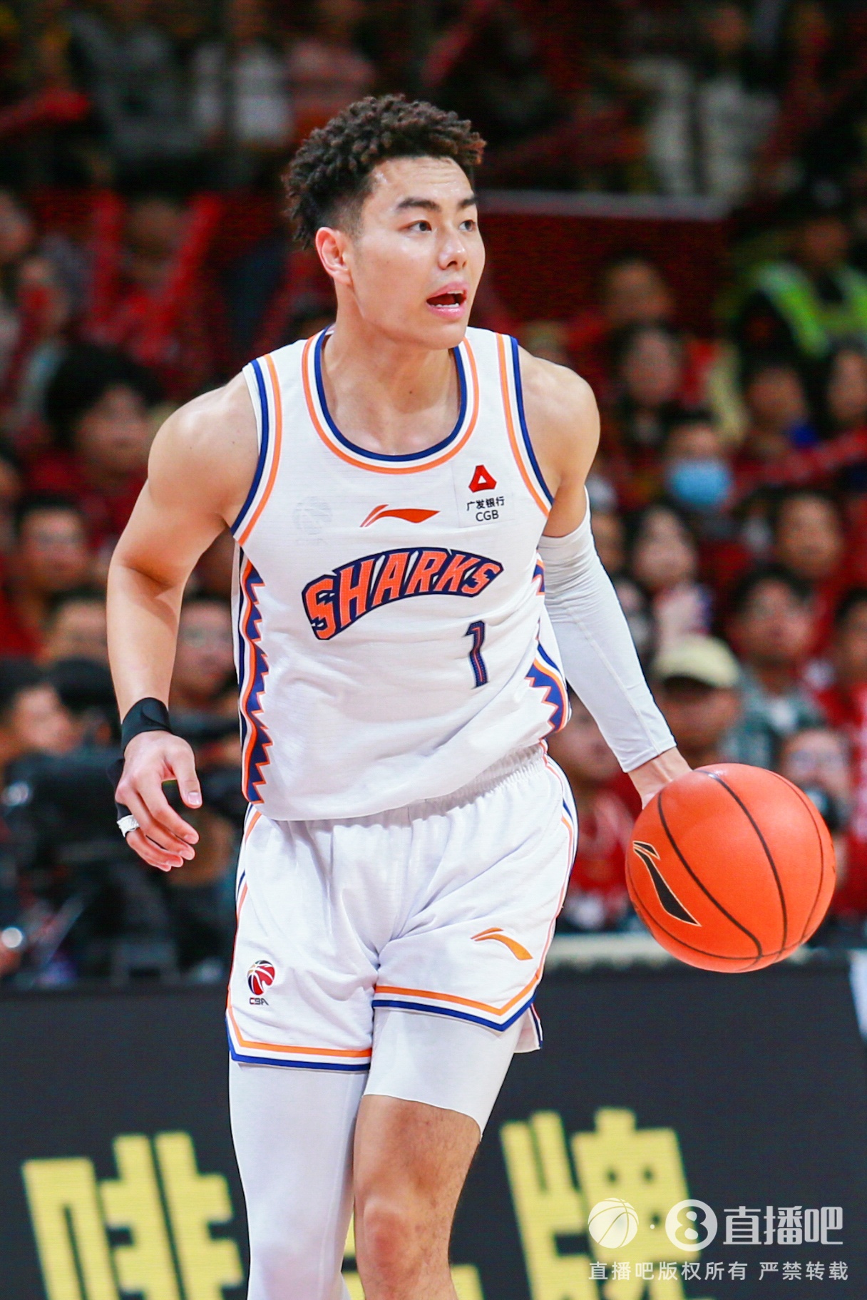 狀態(tài)火熱！李添榮15投10中&三分12中7 得到28分3板2助